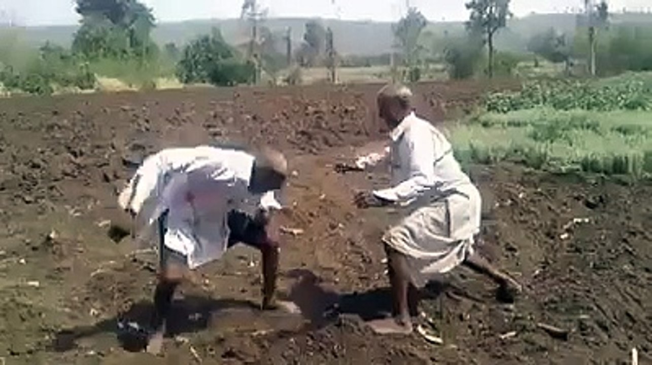 Himaat Na Haar Funy Baba