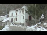 Castelsantangelo sul Nera (MC) - Terremoto, messa in sicurezza strade (01.02.17)
