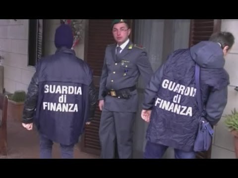 Bari - Sequestrati beni per 2,5 milioni a pregiudicato (30.01.17)