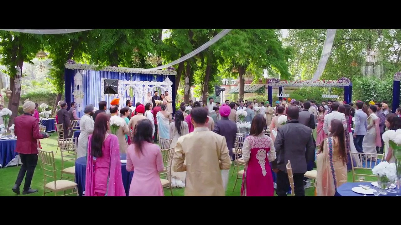 Phillauri  Official Trailer  Anushka Sharma  Diljit Dosanjh  Suraj Sharma  Anshai Lal [HD, 1280x720p]