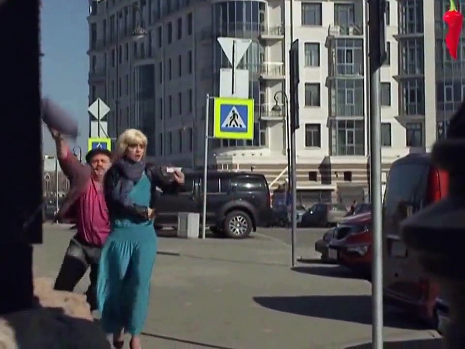 Анекдоты про блондинок.