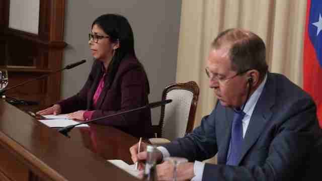 Gobierno de Venezuela recibe respaldo ruso ante crisis y presiones externas