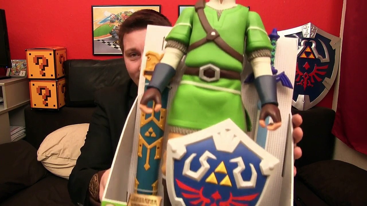 Unboxing The Legend of Zelda - Link Statue 50cm | Skyward Sword