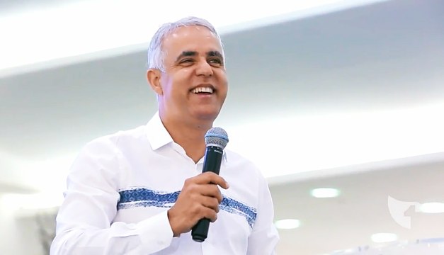 Claudio Duarte — Buscando Felicidade — Pregação Evangélica