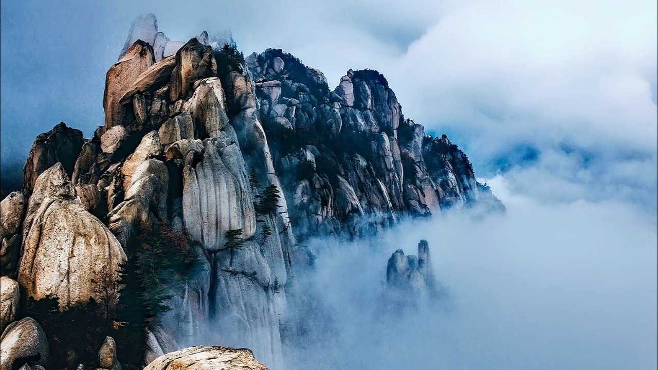 Gravitation, Gedanken und Fragen im Nebel