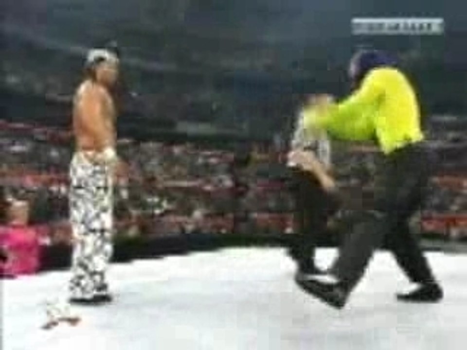 WWF - Jeff Hardy dances with Grand Masta Sexay (funny)