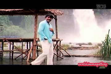 Gopika Hot Navel Show watch it