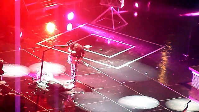 Muse - Unnatural Selection - Los Angeles Staples Center - 09/25/2010