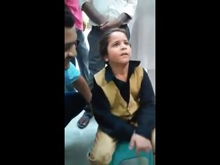 हँसते हँसते लोटपोट कर देगा तो देखे विडियो ,!! New best funny video