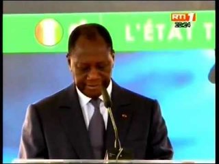Le Président Ouattara à lancé les travaux d'adduction d'eau potable du district d'Abidjan
