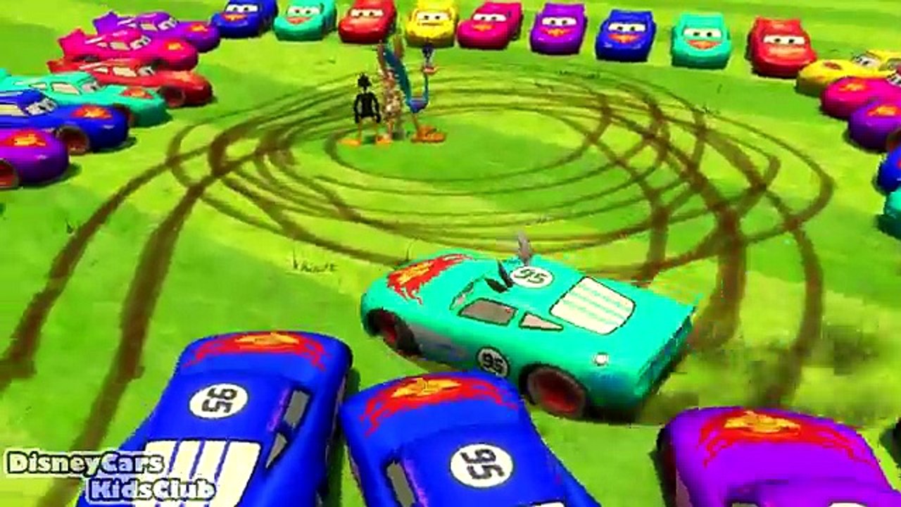 Bip Bip Road Runner, Bugs Bunny, Lightning McQueen Disney Cars Spiderman Nursery Rhymes Color Cars