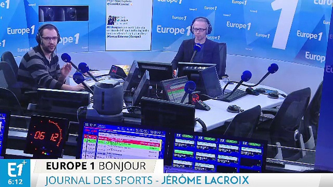 Le journal des sports - Les footballeurs parisiens sur la route de Barcelone