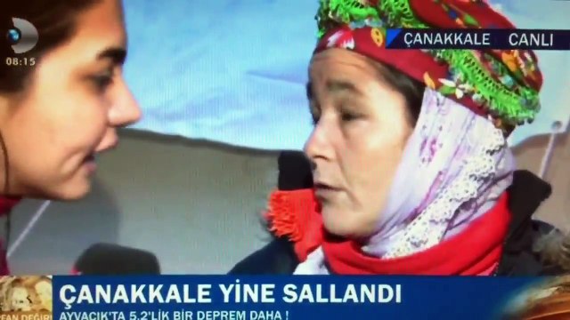 Depreme canlı yayında yakalandılar