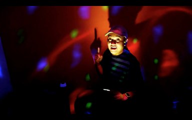 Solo Mannequin Challenge #GetARoom