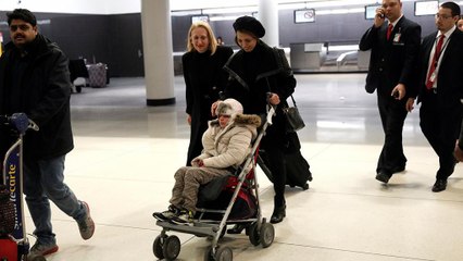 Девочку из Ирана пустили в США для лечения