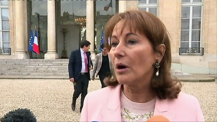 Pour Ségolène Royal, la décision d'abandonner l'écotaxe a mis fin à un "système très pervers à l'origine"
