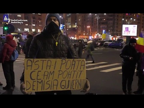 ROMANIA- Protests Continue in Bucharest Ahead of No Confidence Vote