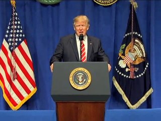 ট্রাম্পের নিষেধাজ্ঞার বিষয়ে চূড়ান্ত রায় দেবে মার্কিন আদালত