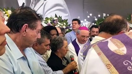 MARISA LETÍCIA: Cerimônia de despedida de dona Marisa.