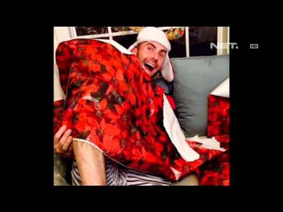 Entertainment News - Vokalis band pop rock rayakan natal bersama kekasih