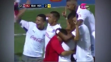 Pitch invader scores last-gasp equaliser in Honduran league game - and unbelieva