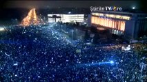 Romanya Cumhurbaşkanı, Mecliste Hükümetin Yolsuzluk Yasasını Eleştirdi
