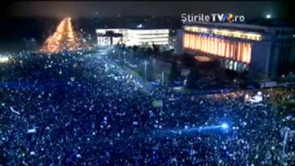 Romanya Cumhurbaşkanı, Mecliste Hükümetin Yolsuzluk Yasasını Eleştirdi