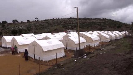 Vatandaşlar Yaşamlarını Çadır ve Konteynerlerde Sürdürüyor