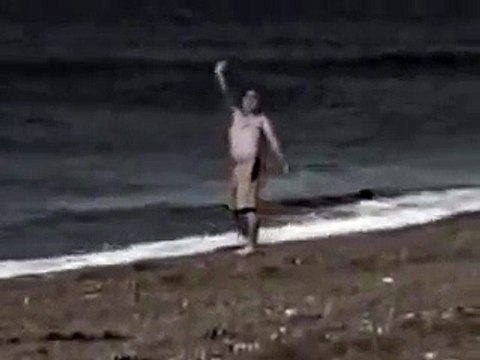 Acest videoclip a ȘOCAT întreaga lume de când a fost postat și până acum. El NU a avut nici o șansă!