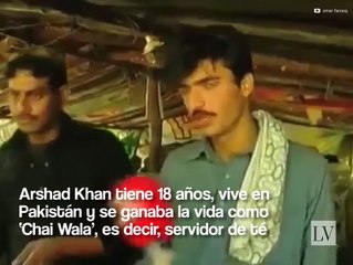 Arshad Khan, de servidor de té a modelo