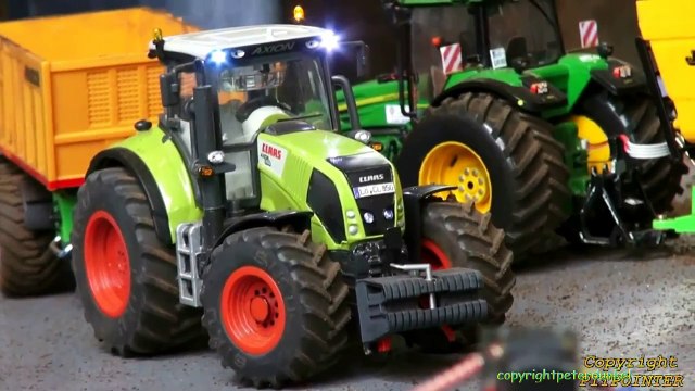 SIKU TREKKER 1-32 FENDT URAL KAMAZ