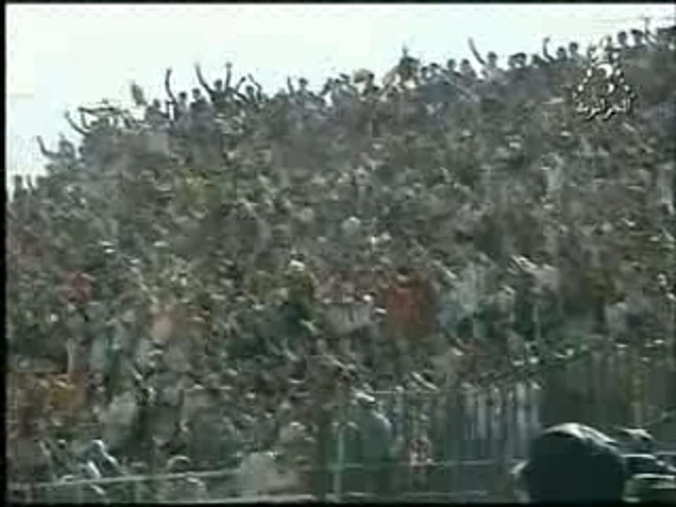 JSMB 2-4 JSK [0-1, Berramla]