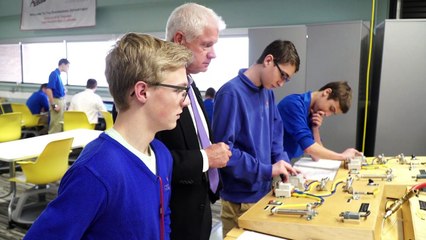 Betsy DeVos, une partisane de "l'école libre" à l'éducation