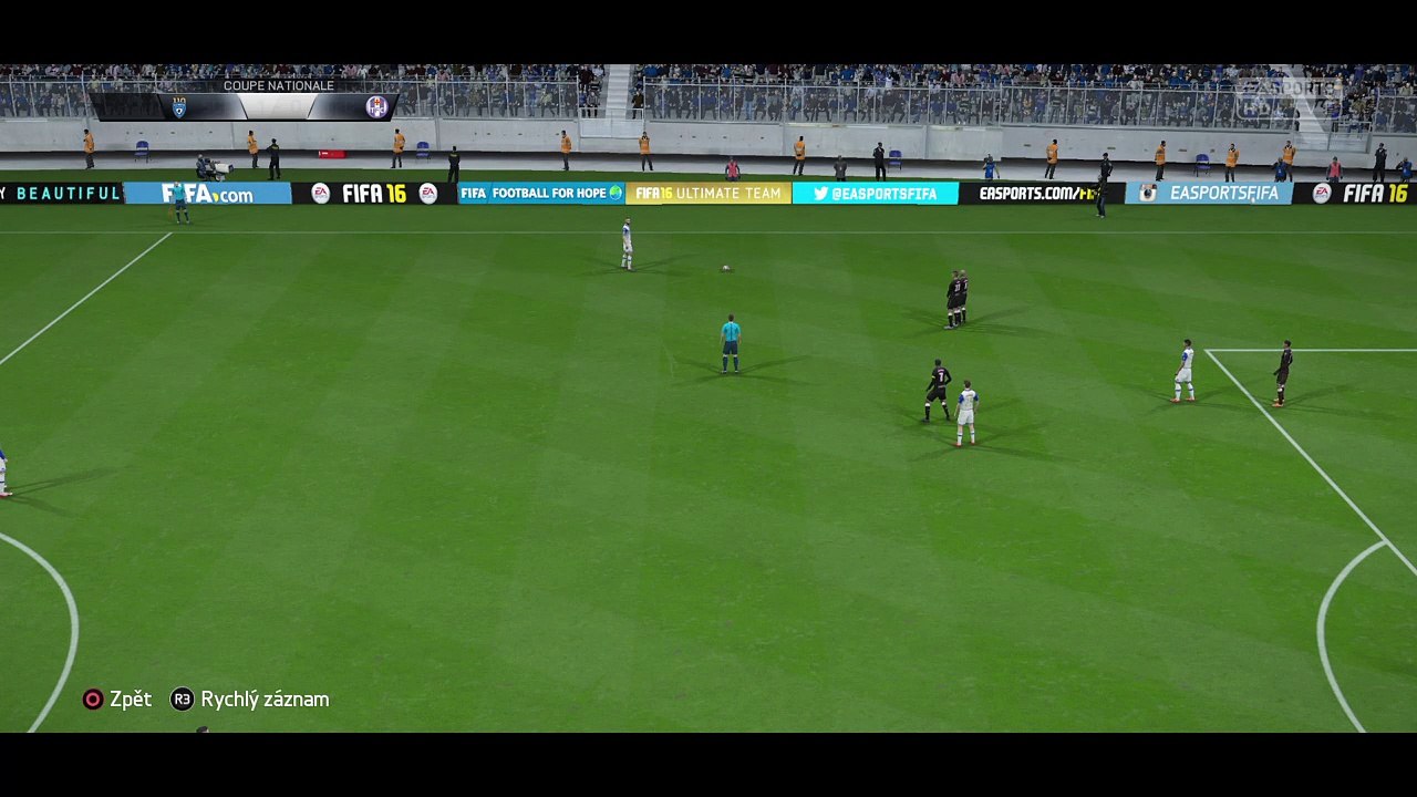 FIFA 16 utesena pumelice