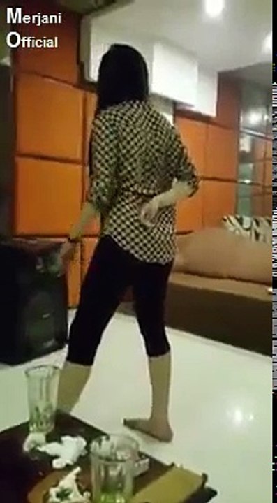 Mere Rashke Qamar Dance Party in Dubai 2017