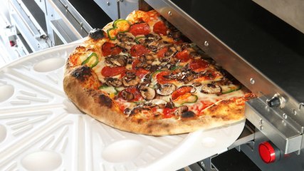 This Robot Cooks Your Pizza En Route To Your House