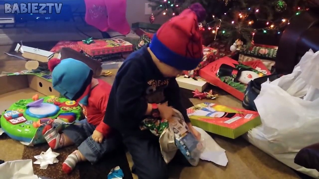 Funny Baby Fails Compilation - Christmas Special-QKREAIP_ImI
