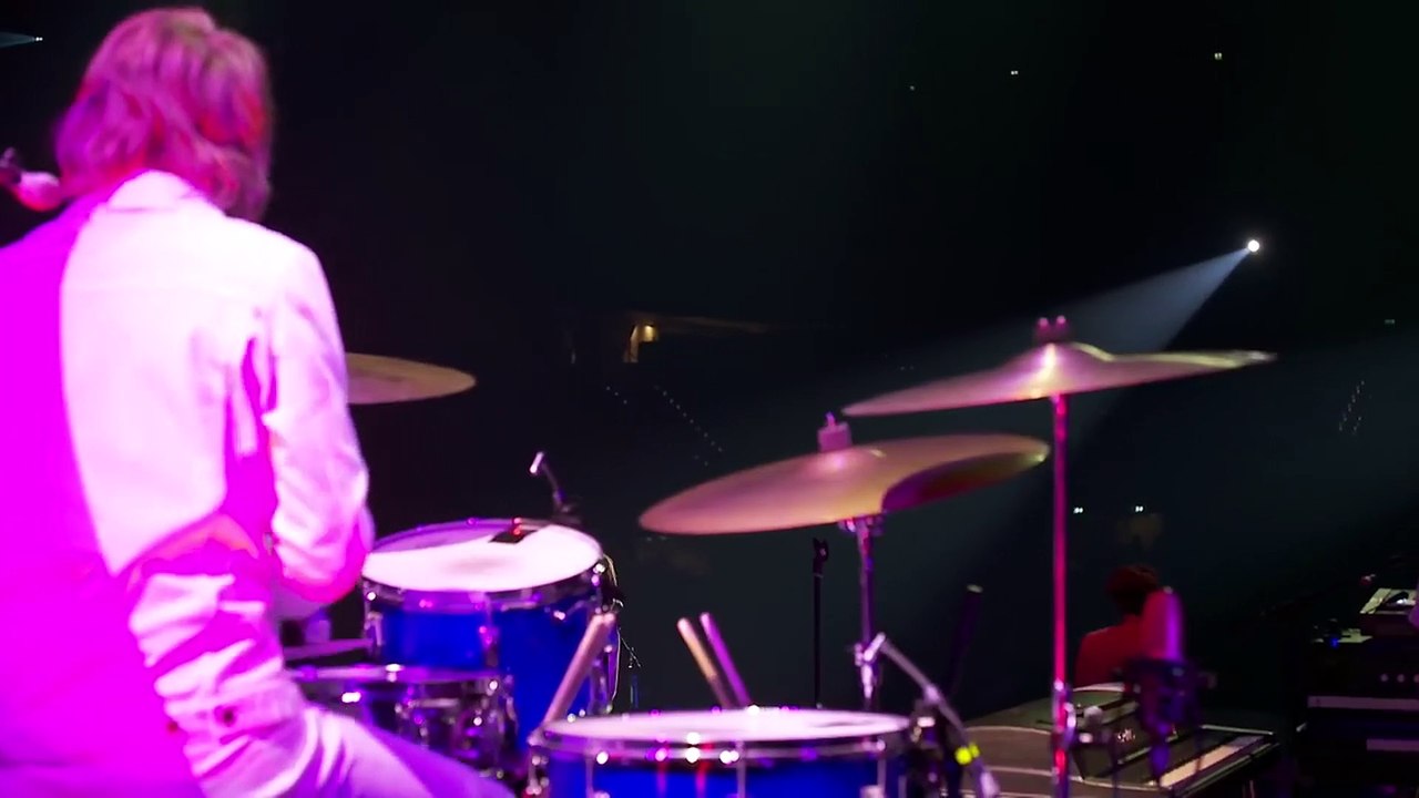 Jett Rebel - Lucky Boy (LIVE AT ROTTERDAM AHOY 04.02.2017)
