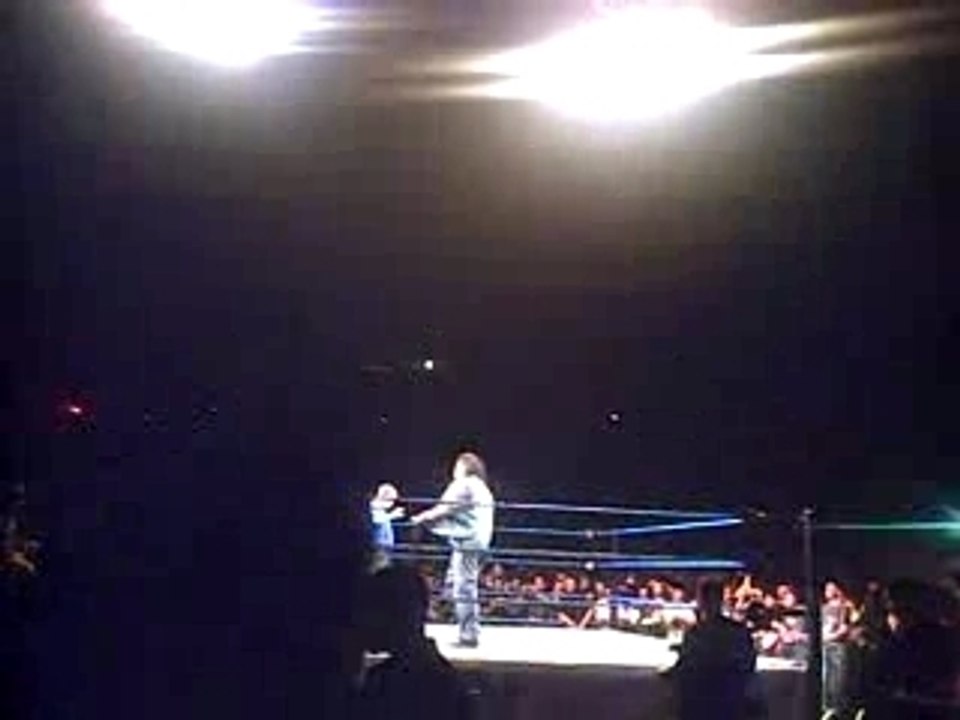 WWE SMACKDOWN LIVE TOUR BERCY ENTREE CHUCK PALUMBO 2