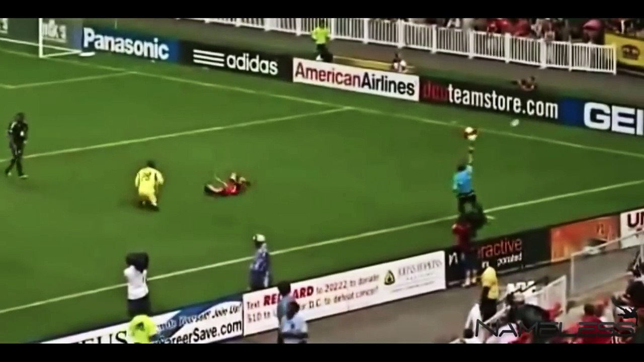 When Goalkeepers fouls horror tackle in football-B7MzXA5vGV8