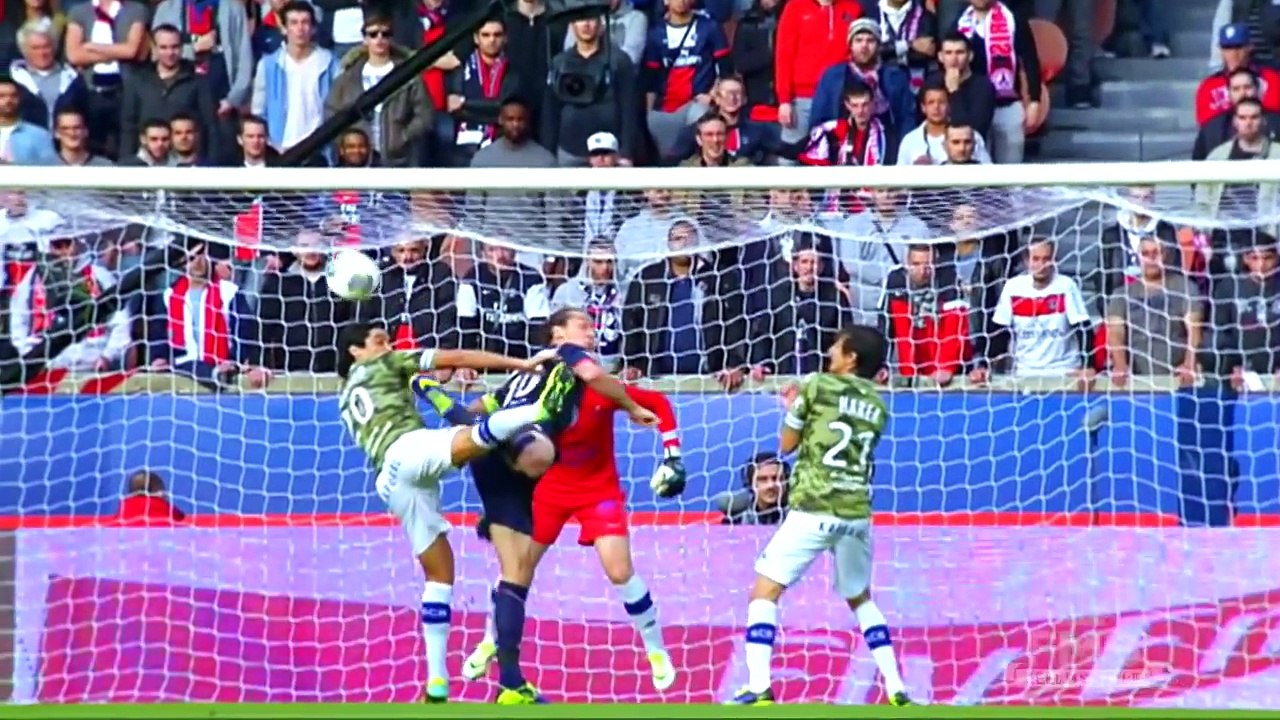 BEST SCORPION GOAL  Zlatan - Mkhitaryan - Giroud-R_ezVhiwrys