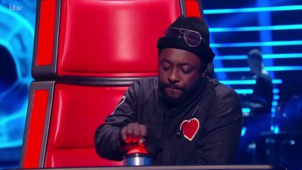 Will i am buzze un candidat sans faire exprès à The Vocie UK