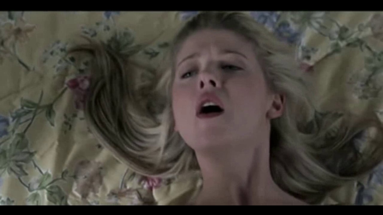 AMERICAN PIE SEXY FUNNY COMEDY