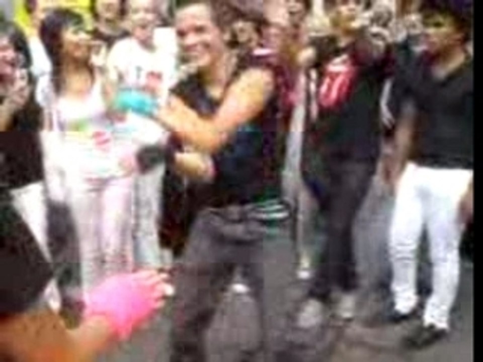 tecktonik ala techno parade