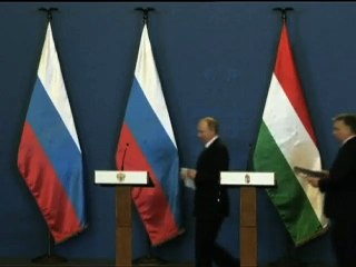 রুশ বিমান বাহিনীকে যুদ্ধের প্রস্তুতির নির্দেশ পুতিনের