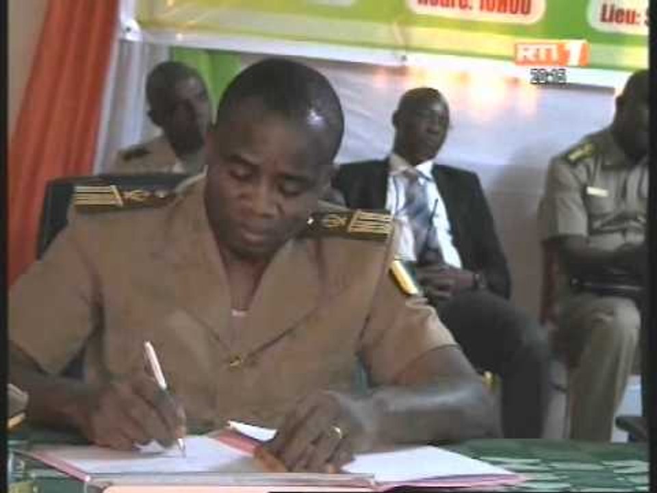 Visite de travail en Côte d'Ivoire du sécrétaire général de l'organisation mondiale des douanes