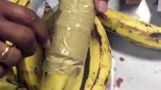 بالفيديو.....خادمة  استخدمت الموز فى جريمة مذهلة !!!!