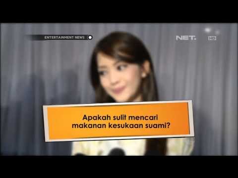 Ririn Dwi Ariyanti siapkan menu favorit suami