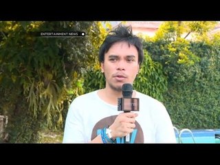 Barry Likumahua memiliki hobi nonton Film