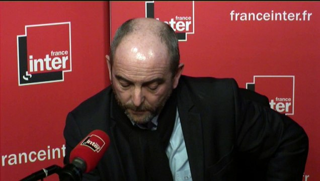 Yves Lefebvre, secrétaire général d'Unité SGP Police : on tombe dans une précipitation alimentée par les politiques. On charge la police. Laissons faire l'enquête